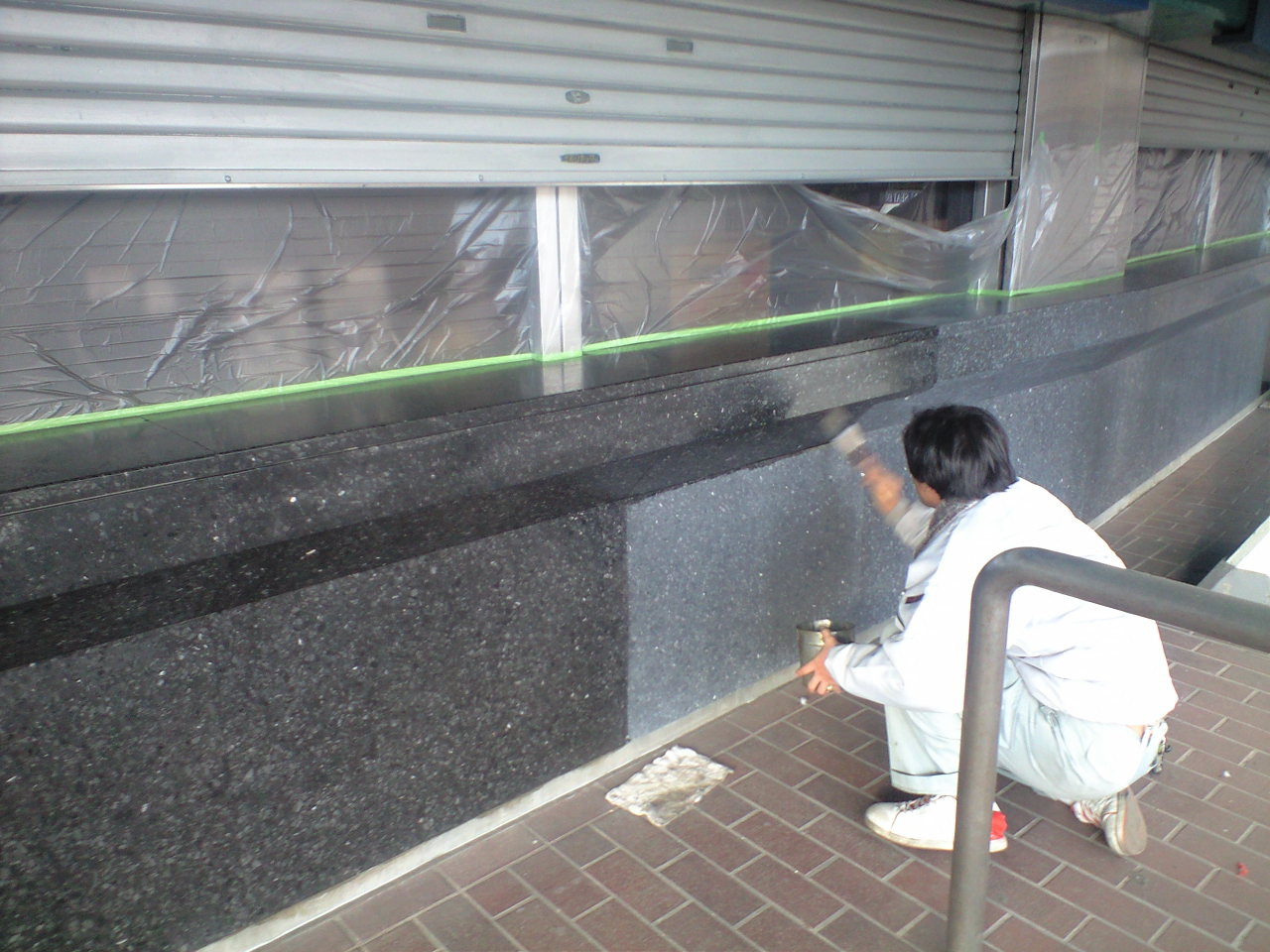 名古屋でカビ取り・除菌のプロを目指す人材を募集しています